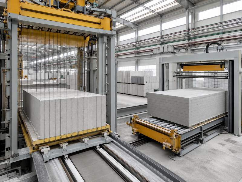 Vertical vs Horizontal AAC Block Cutting Machine